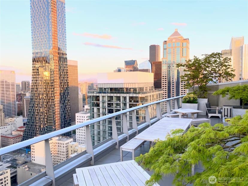 Property photo for 1521 2nd Avenue #1001, Seattle photo 31