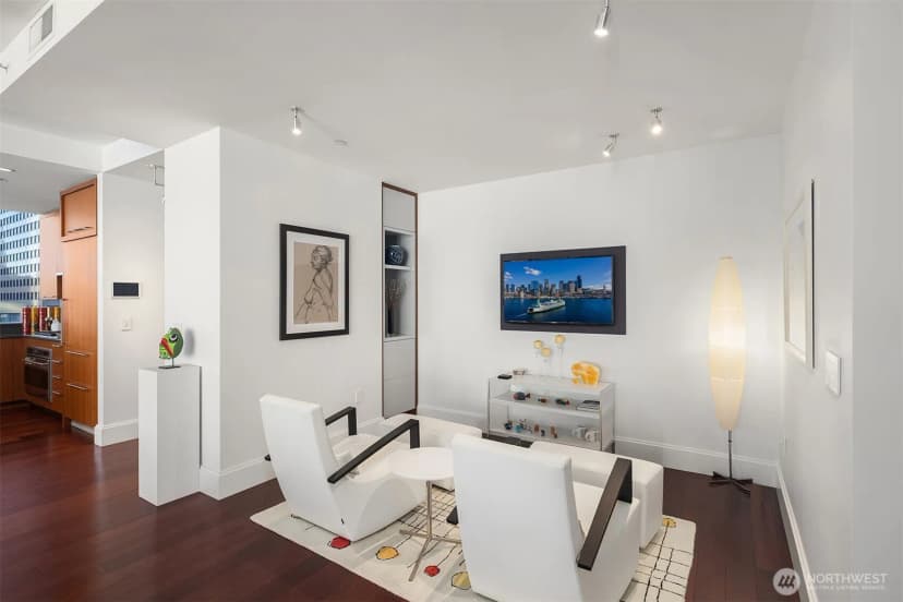 Property photo for 1521 2nd Avenue #1001, Seattle photo 6