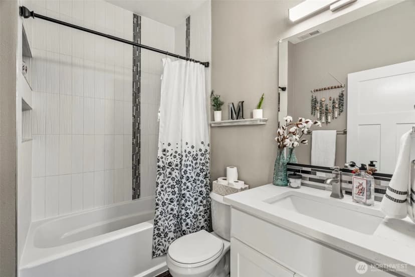 Property photo for 257 Curtis Drive, Longview photo 28