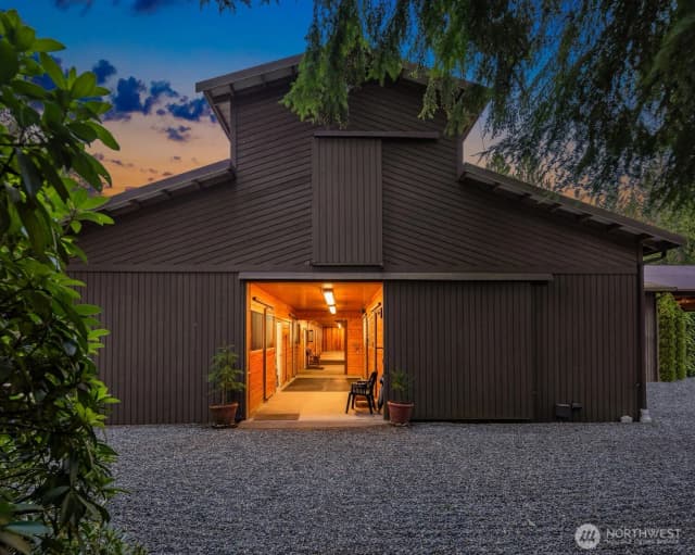 Property photo for 21712 Ne 144th Place, Woodinville photo 3