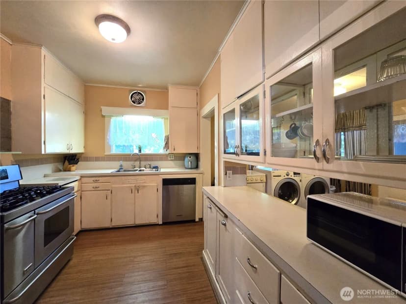 Property photo for 1008 E Pioneer, Montesano photo 13
