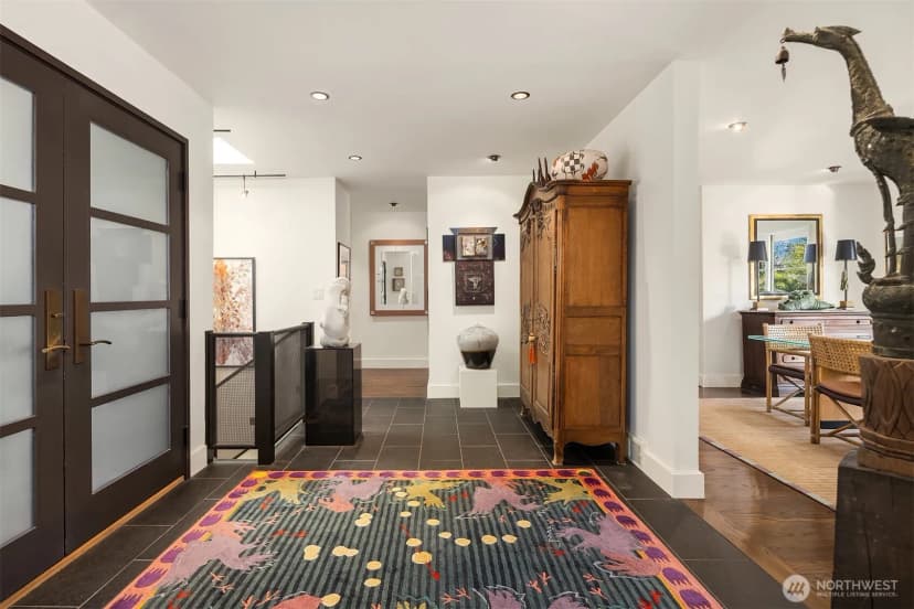 Property photo for 1561 Magnolia Boulevard W, Seattle photo 6