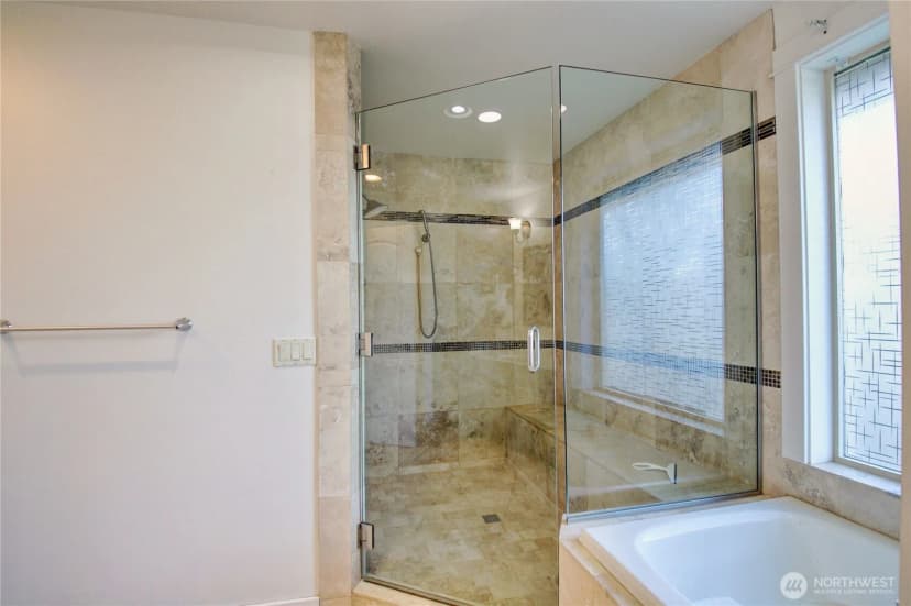 Property photo for 23090 Buchanan Street, Mount Vernon photo 15