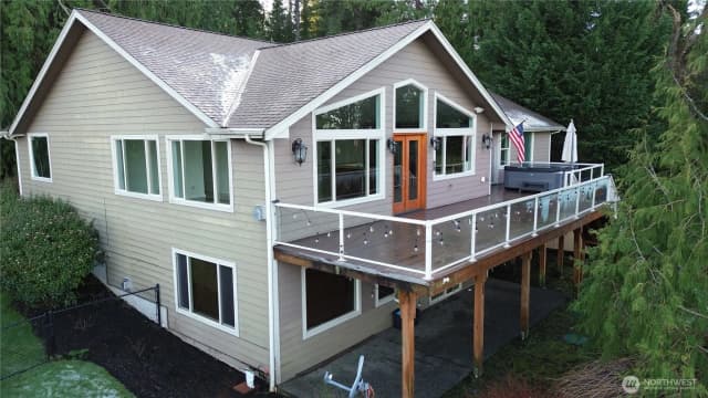 Property photo for 23090 Buchanan Street, Mount Vernon