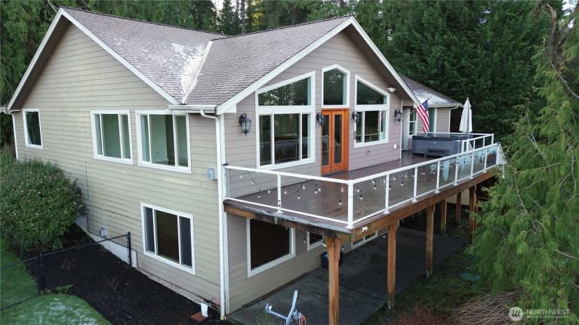 Property photo for 23090 Buchanan Street, Mount Vernon