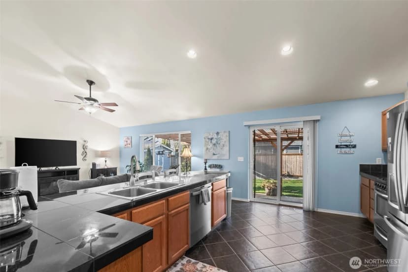 Property photo for 810 Cody Street Se, Rainier photo 11