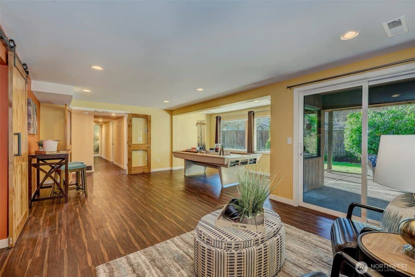 Property photo for 1419 179th Place Ne, Bellevue photo 23