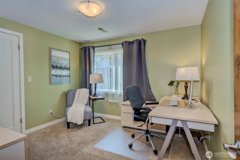 Property photo for 1419 179th Place Ne, Bellevue photo 26