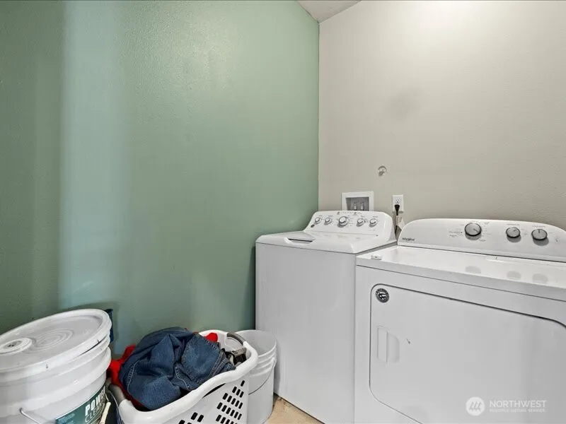 Property photo for 1105 E Olympia Street E, Othello photo 25