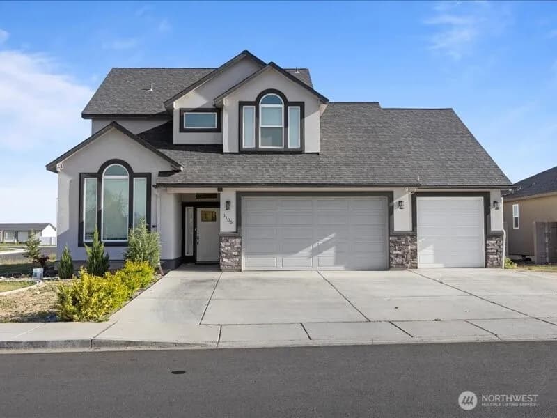 Property photo for 1105 E Olympia Street E, Othello