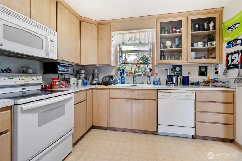 Property photo for 9431 Pipeline Road E, Puyallup photo 6