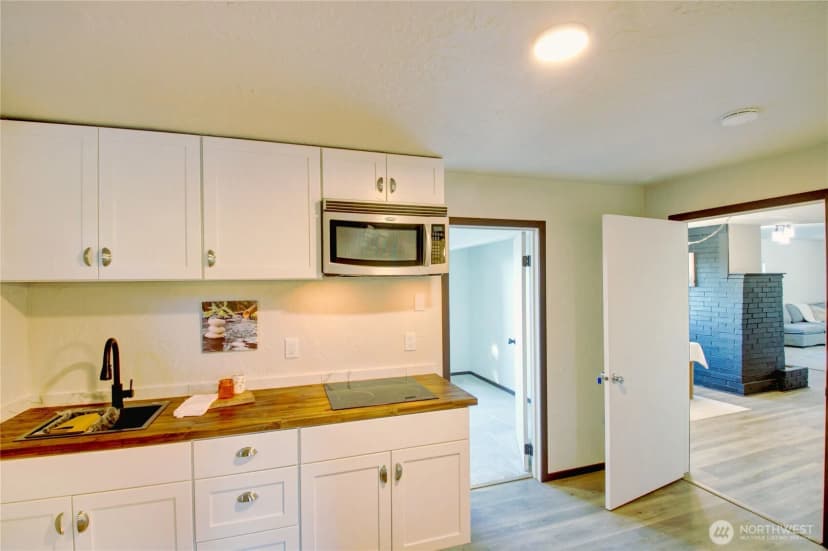 Property photo for 8739 F And S Grade Rd, Sedro Woolley photo 23