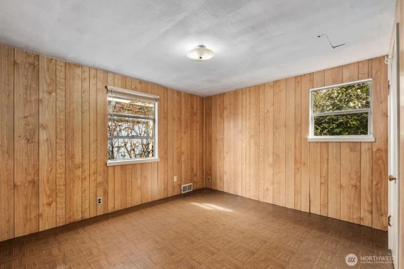 Property photo for 12249 Shorewood Drive Sw, Burien photo 19