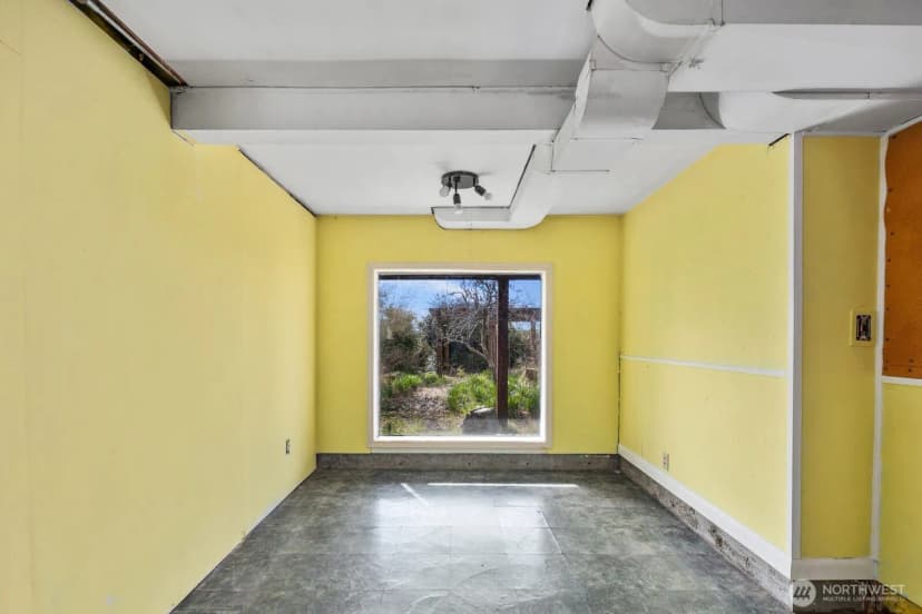 Property photo for 12249 Shorewood Drive Sw, Burien photo 26