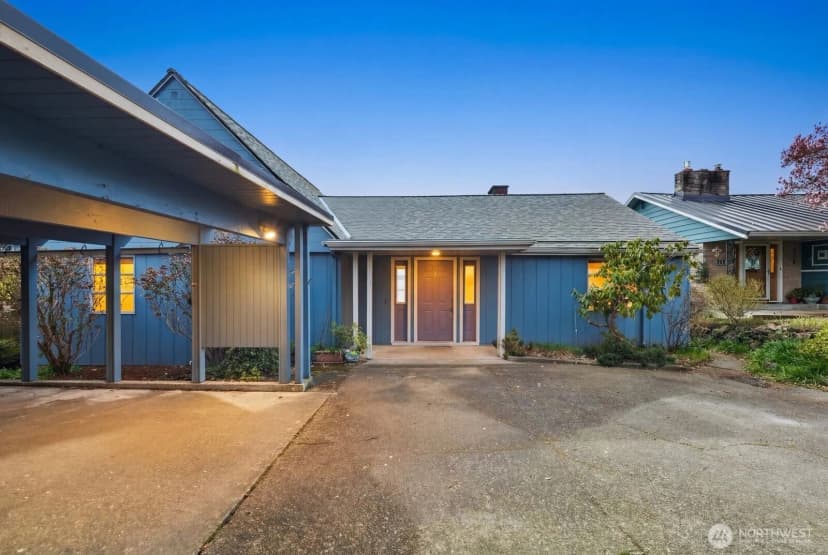 Property photo for 12249 Shorewood Drive Sw, Burien photo 9