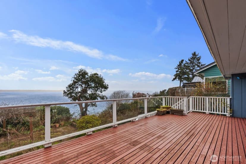 Property photo for 12249 Shorewood Drive Sw, Burien photo 31
