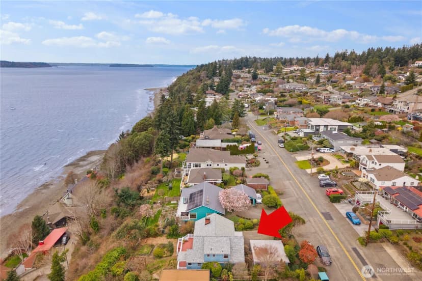 Property photo for 12249 Shorewood Drive Sw, Burien photo 34