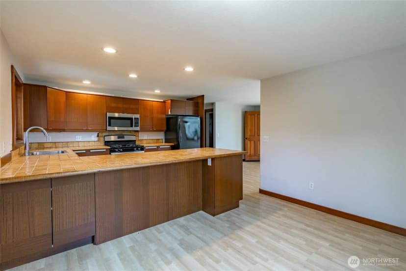 Property photo for 5727 Nakat Way, Blaine photo 29