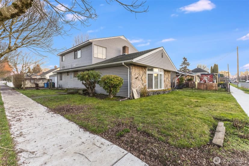 Property photo for 1319 Wood Avenue, Sumner photo 30