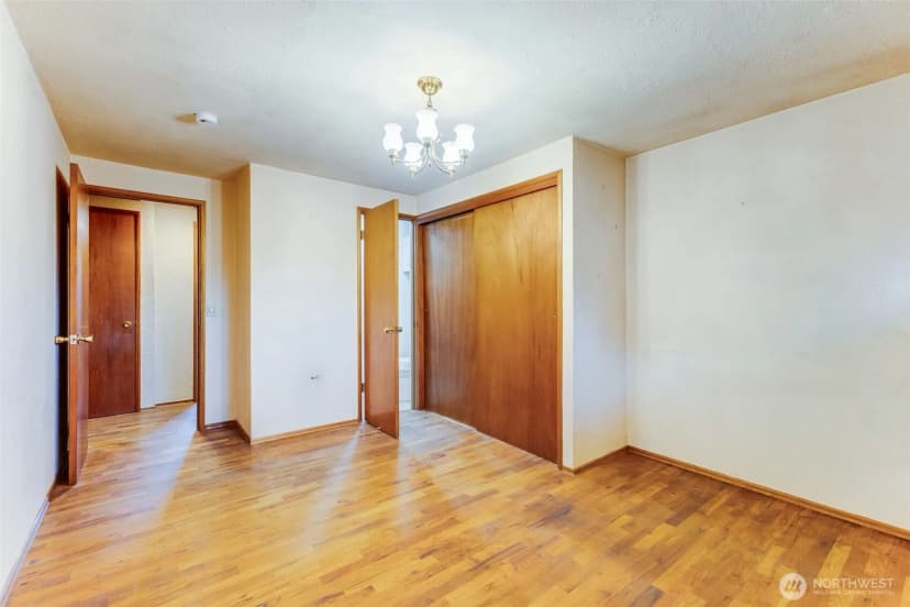 Property photo for 1319 Wood Avenue, Sumner photo 15