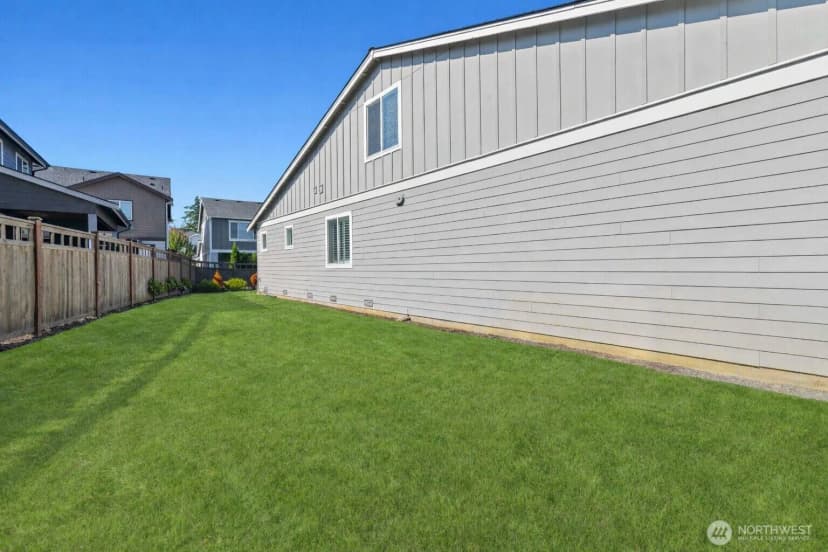 Property photo for 22867 Se Cherry Street, Black Diamond photo 32