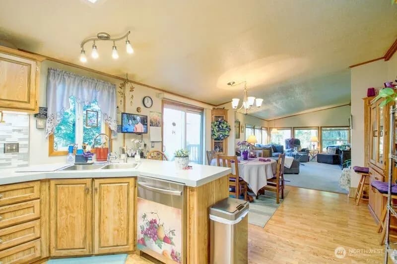 Property photo for 5353 Wildlife Acres, Sedro Woolley photo 9