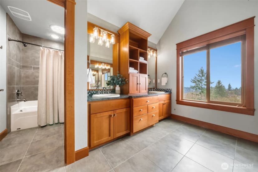 Property photo for 714 Sommerset Road, Woodland photo 35
