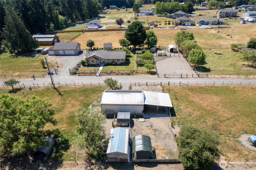 Property photo for 4004 50th Street Ct E, Tacoma photo 4