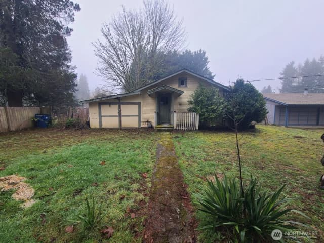 Property photo for 1815 Amhurst Street Se, Olympia