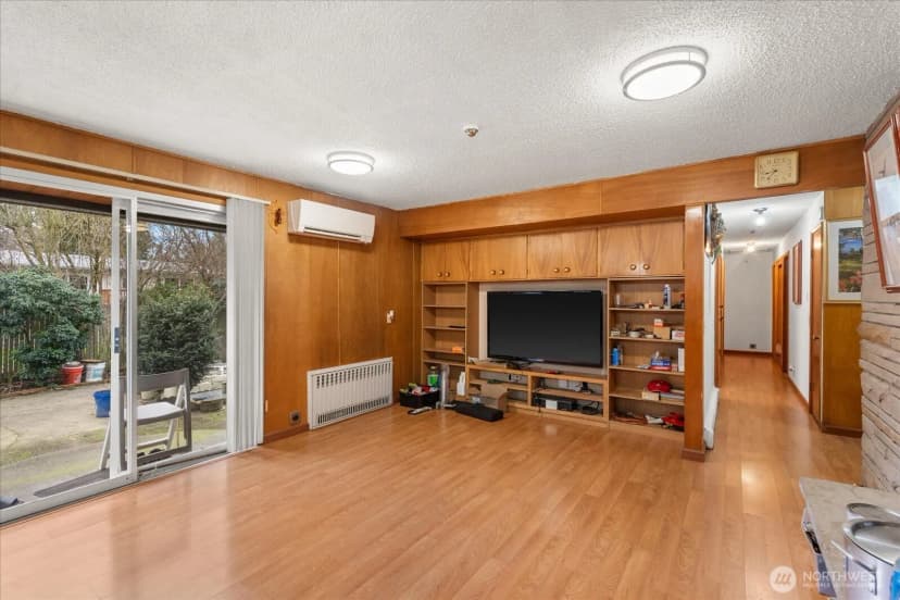 Property photo for 16545 Des Moines Memorial Drive S, Burien photo 7