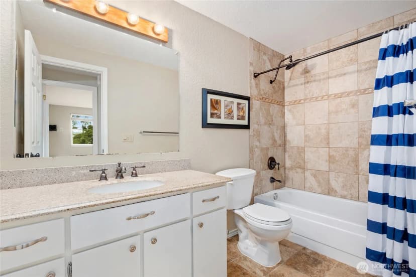Property photo for 9474 Redmond Woodinville Road Ne #a#303, Redmond photo 17