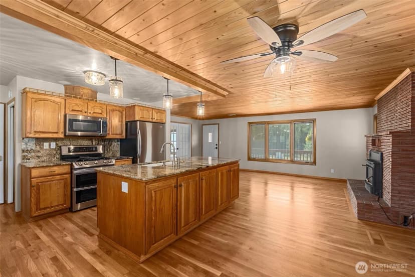 Property photo for 1381 Little Twin Lakes Road, Colville photo 8