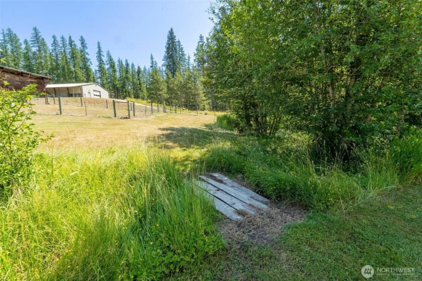 Property photo for 1381 Little Twin Lakes Road, Colville photo 34