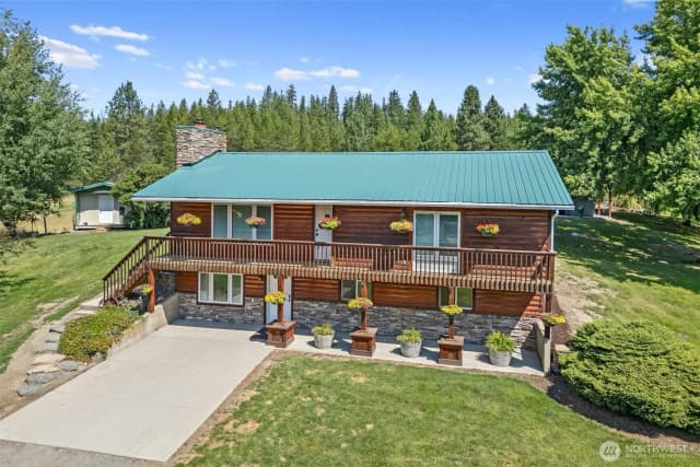 Property photo for 1381 Little Twin Lakes Road, Colville
