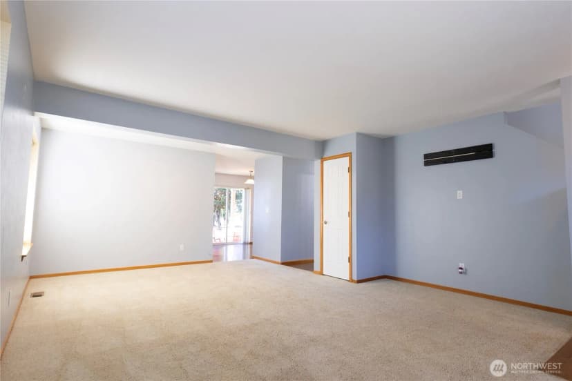 Property photo for 1877 Emerald Way, Lynden photo 6