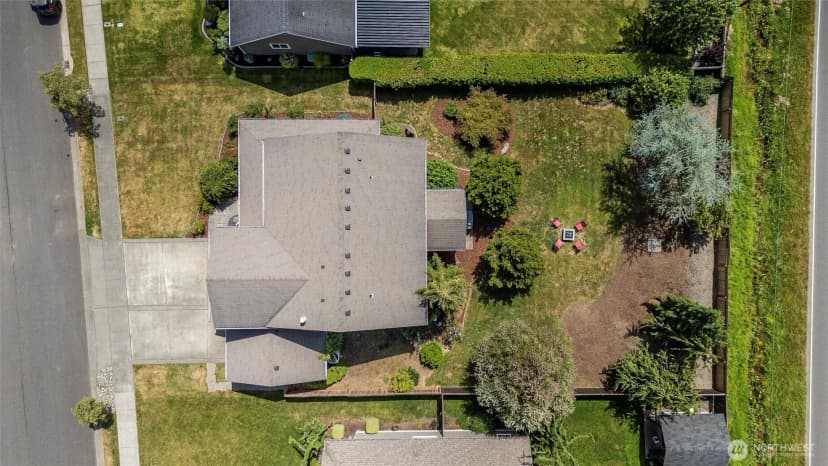 Property photo for 1877 Emerald Way, Lynden photo 33