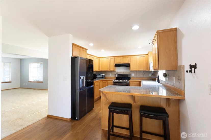 Property photo for 1877 Emerald Way, Lynden photo 13