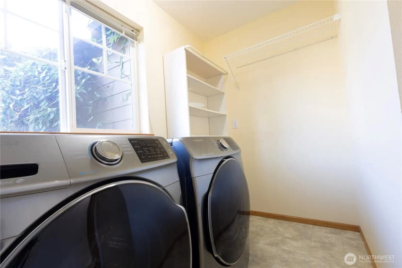 Property photo for 1877 Emerald Way, Lynden photo 28