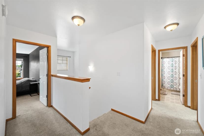 Property photo for 1877 Emerald Way, Lynden photo 15
