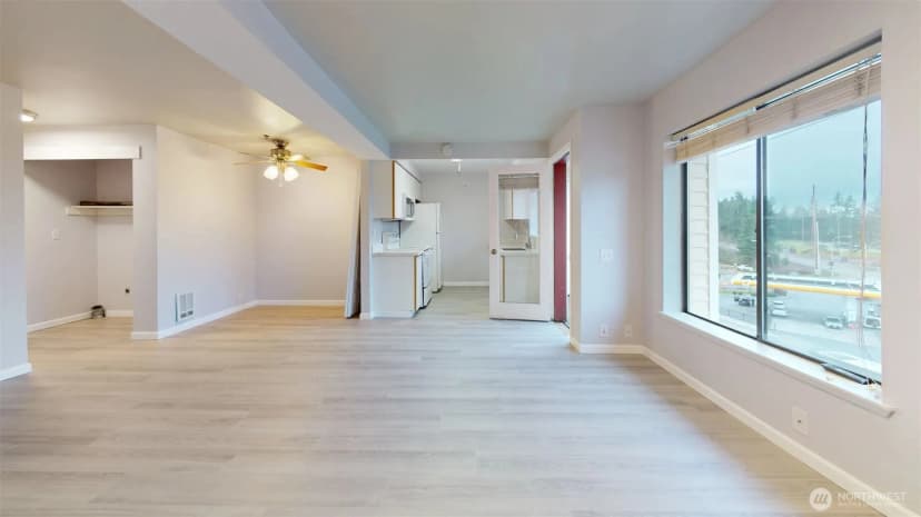 Property photo for 29645 18th Avenue S #a303, Federal Way photo 9
