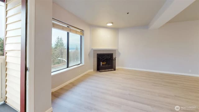 Property photo for 29645 18th Avenue S #a303, Federal Way photo 5