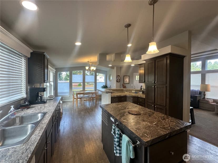 Property photo for 32110 T Pl, Ocean Park photo 11