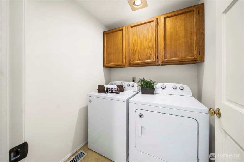 Property photo for 29652 61st Avenue S, Auburn photo 20
