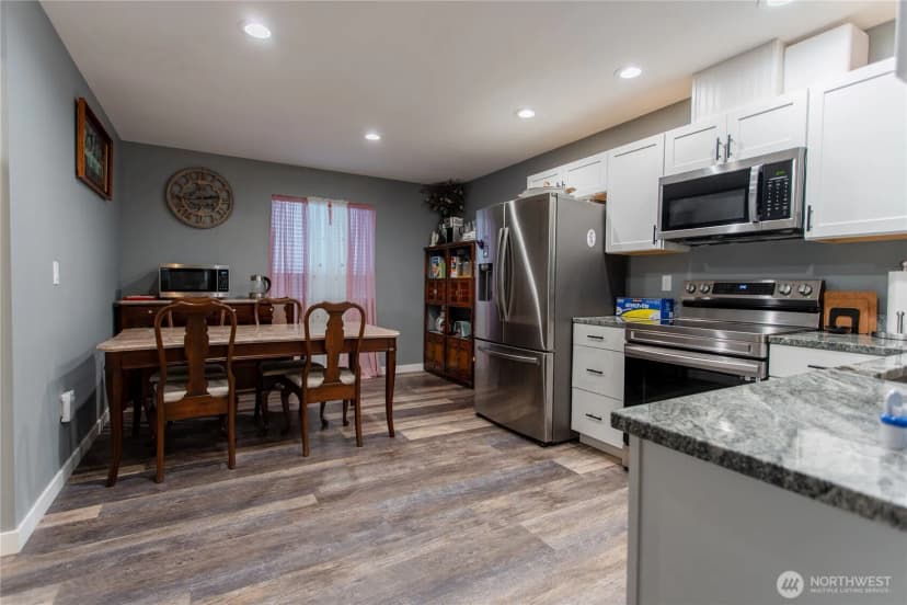 Property photo for 2915 Jackson Highway #d, Chehalis photo 8