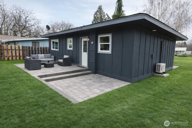 Property photo for 919 E Johnson Avenue, Chelan photo 5