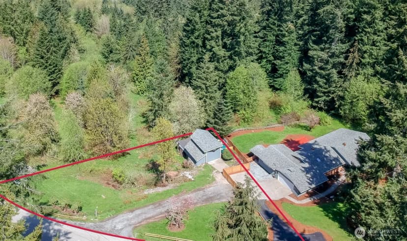 Property photo for 17600 Se Cougar Mountain Drive, Issaquah photo 6