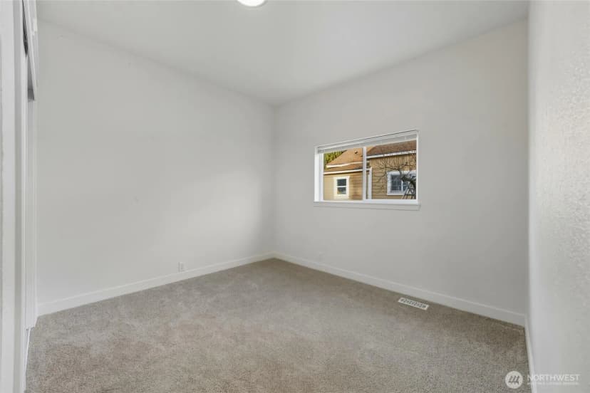 Property photo for 564 S 1st Street, Walla Walla photo 17