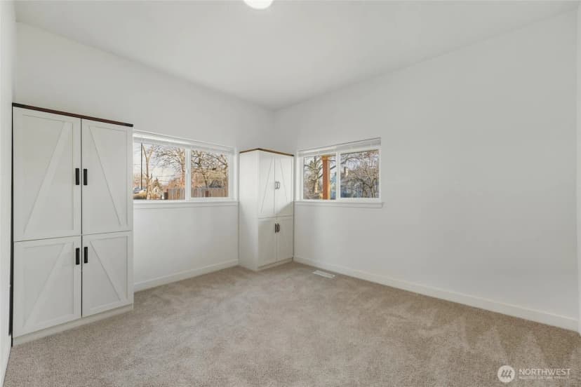 Property photo for 564 S 1st Street, Walla Walla photo 20