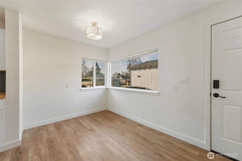 Property photo for 564 S 1st Street, Walla Walla photo 14