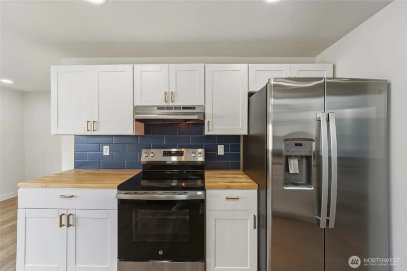 Property photo for 564 S 1st Street, Walla Walla photo 12